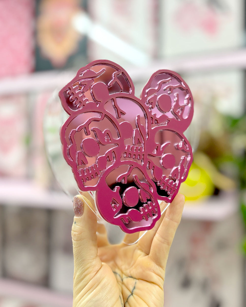 Skulls Heart Vase - Mirror Faces