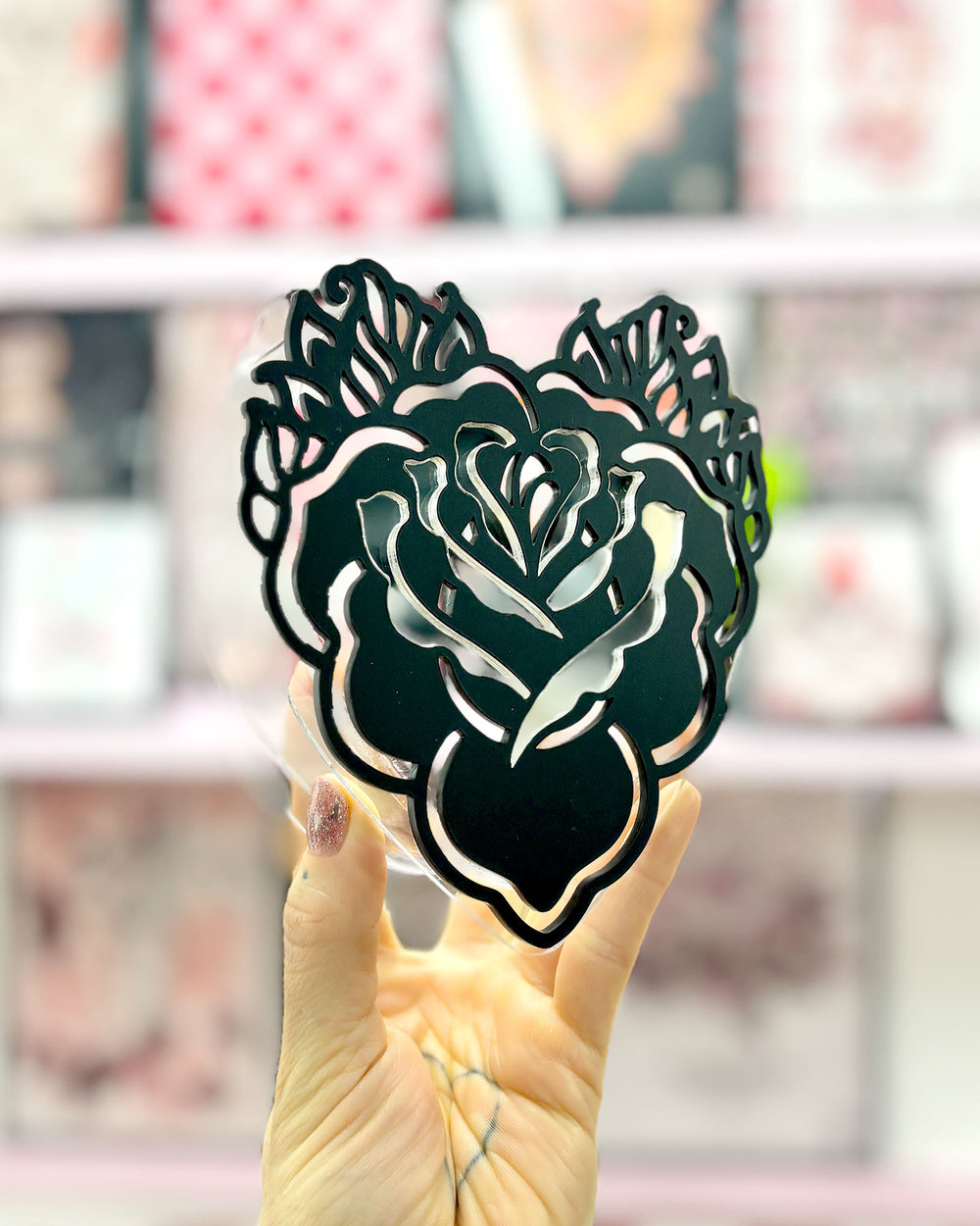 Traditional Rose Heart Vase