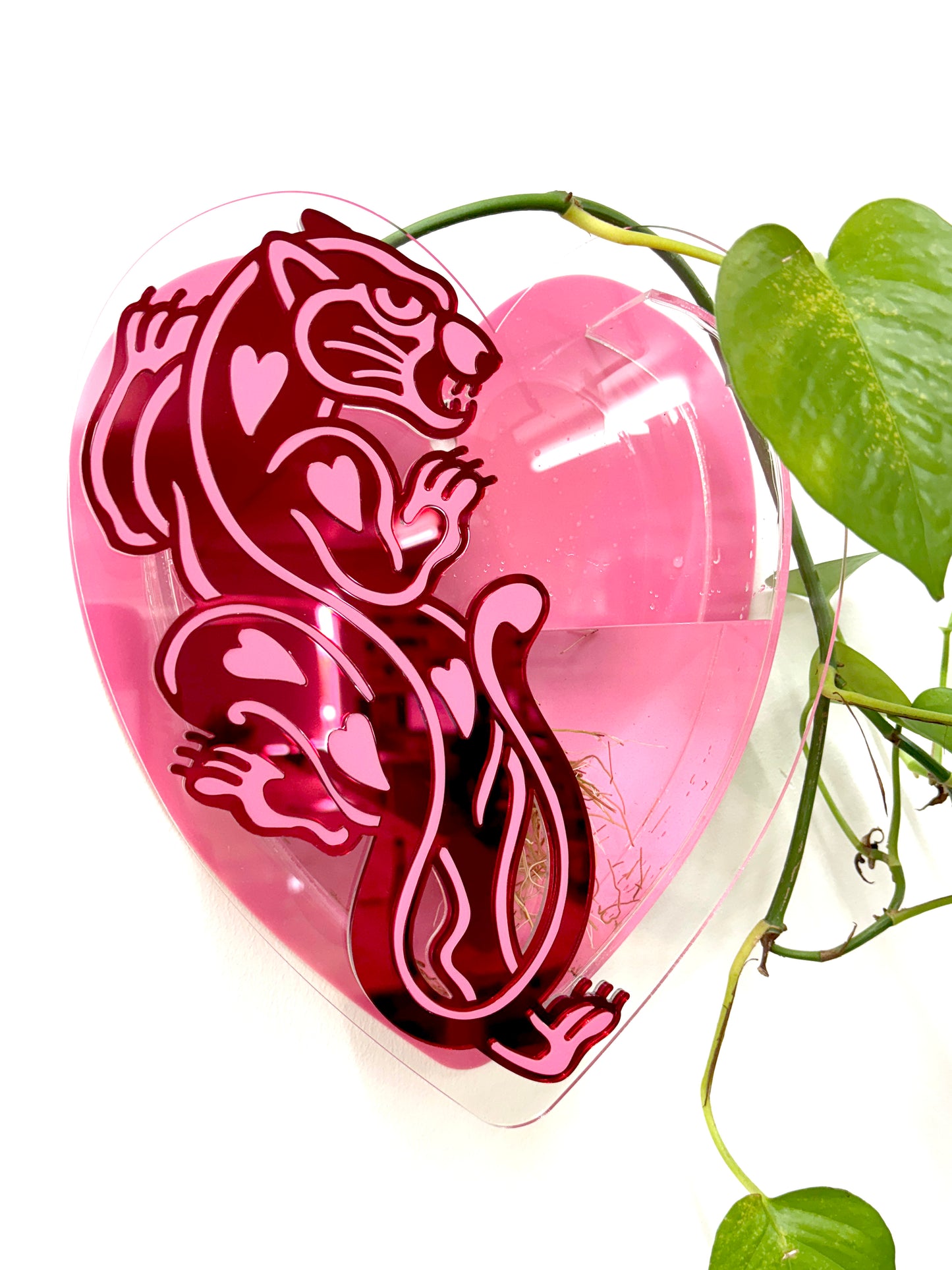 Crawling Panther Heart Vase