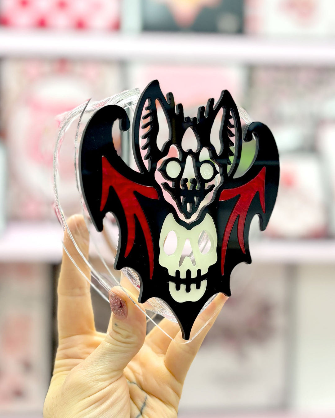 Bat Heart Vase (Black) - Ella Mobbs