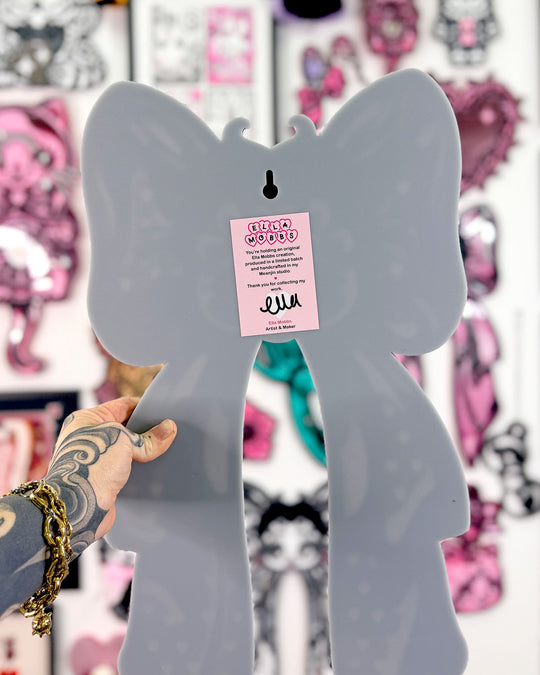 Betty Bow 60cm/23.6"