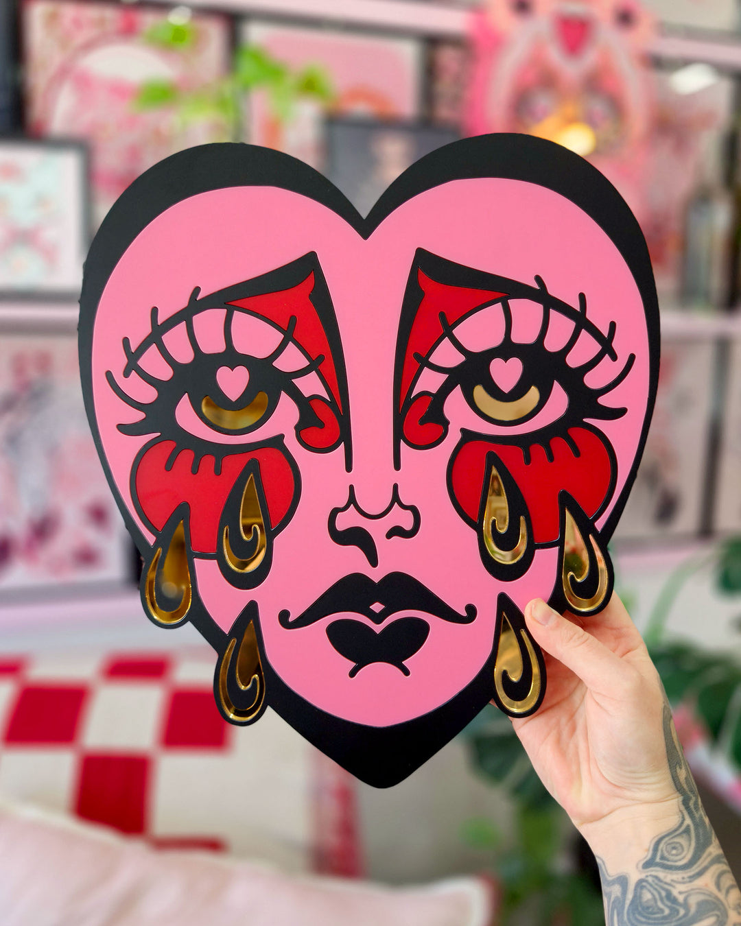 Crying Heart Wall Hanging (Pink)