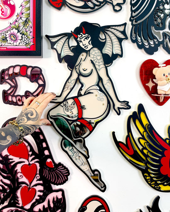 Devil Girl 60cm/23.6"