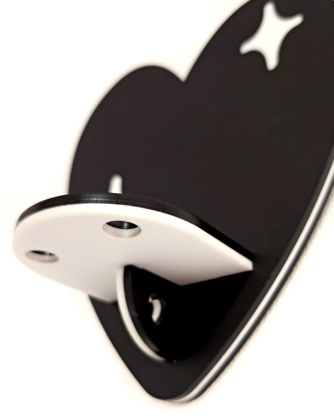 Heart Shelf (Black) - Ella Mobbs