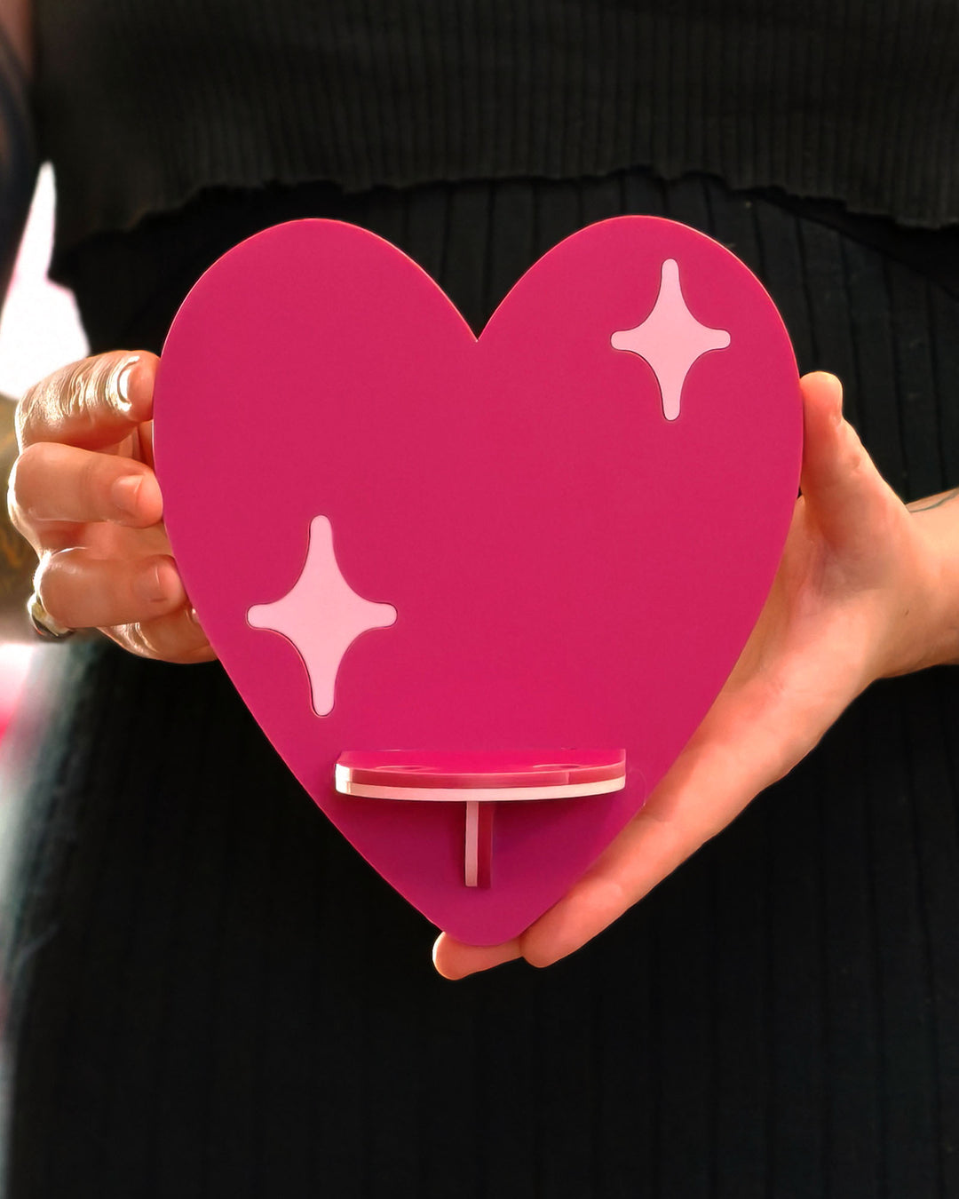 Heart Shelf (Hot Pink)