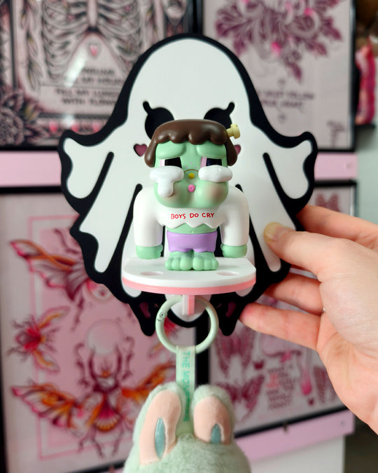 Ghost Shelf