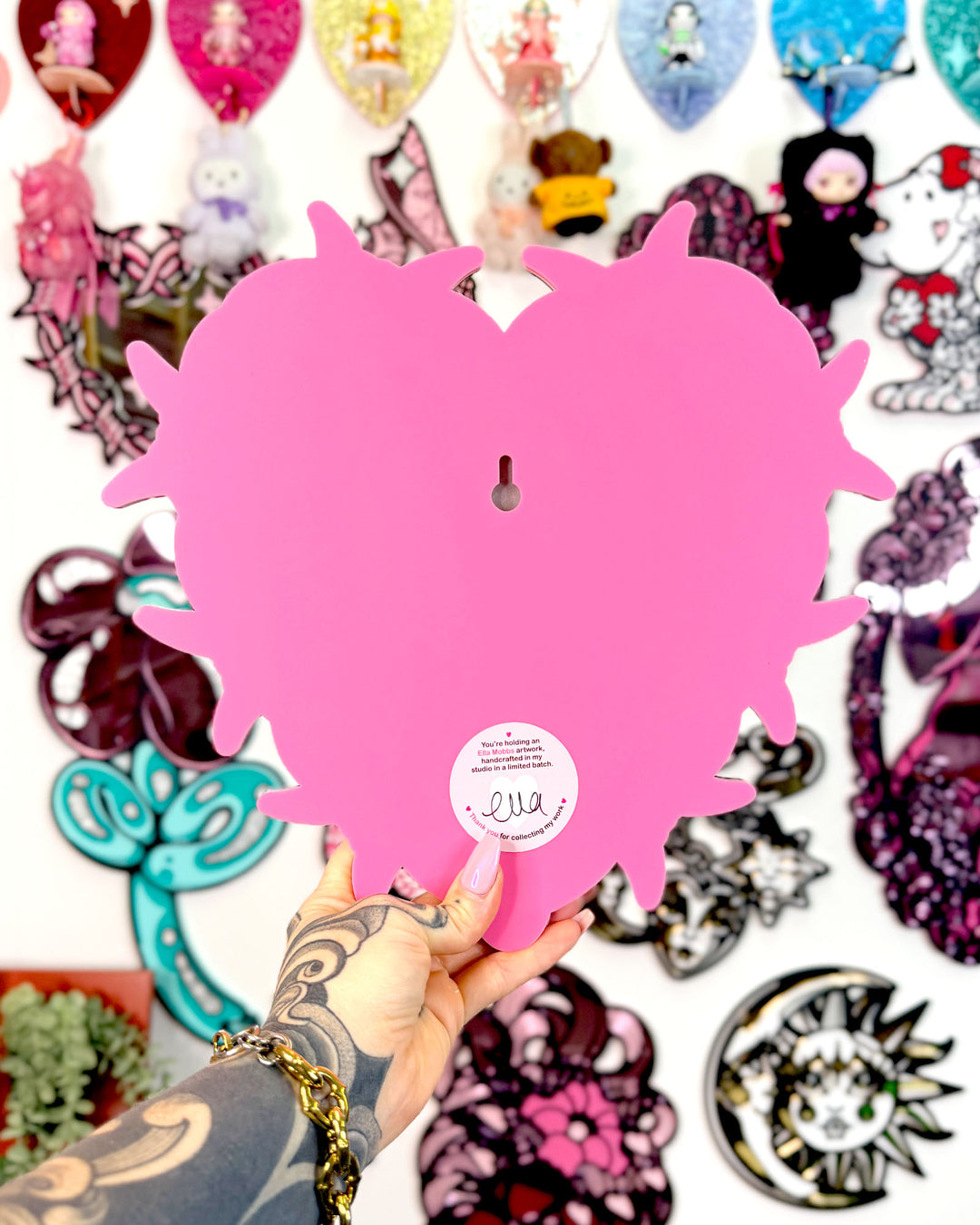 Barbed Heart 30cm/11.8" (Pink)