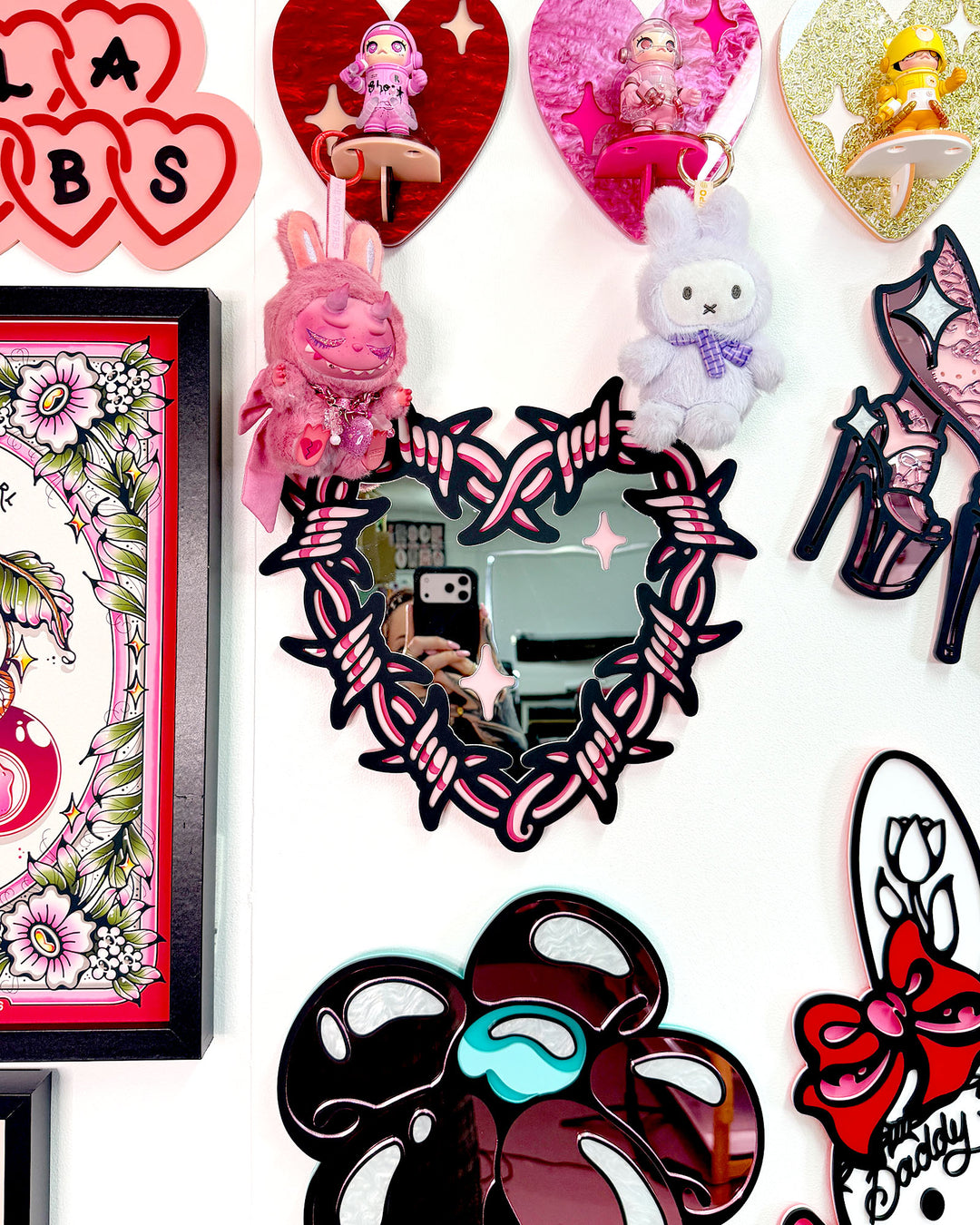 Barbed Heart 30cm/11.8" (Pink)