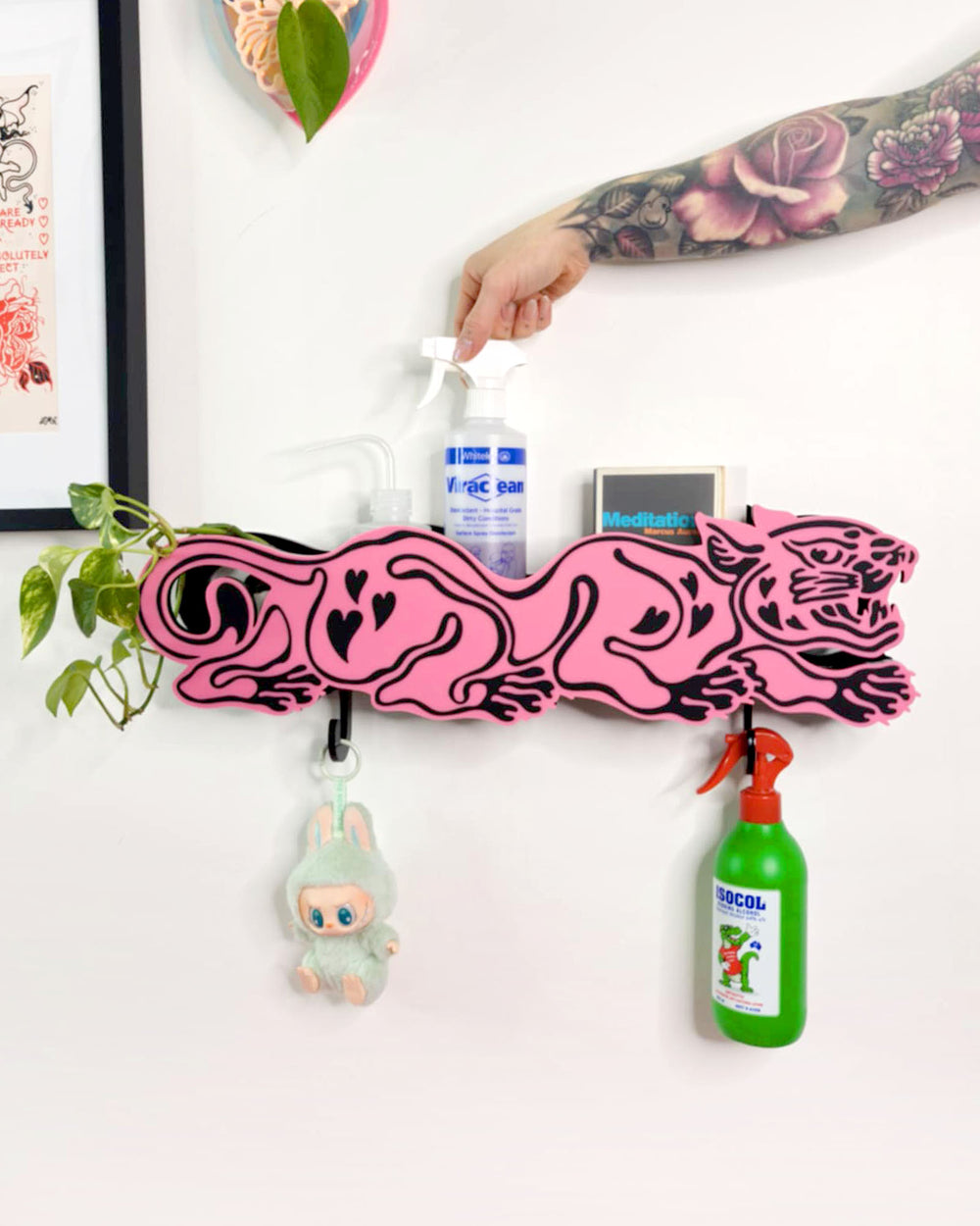 Crawling Panther Shelf (Pink)