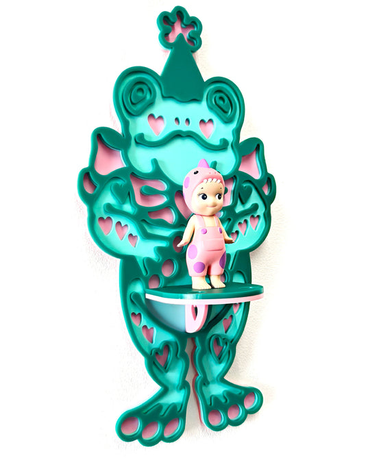 Party Frog Shelf