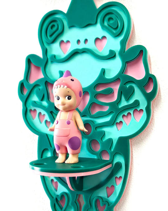 Party Frog Shelf