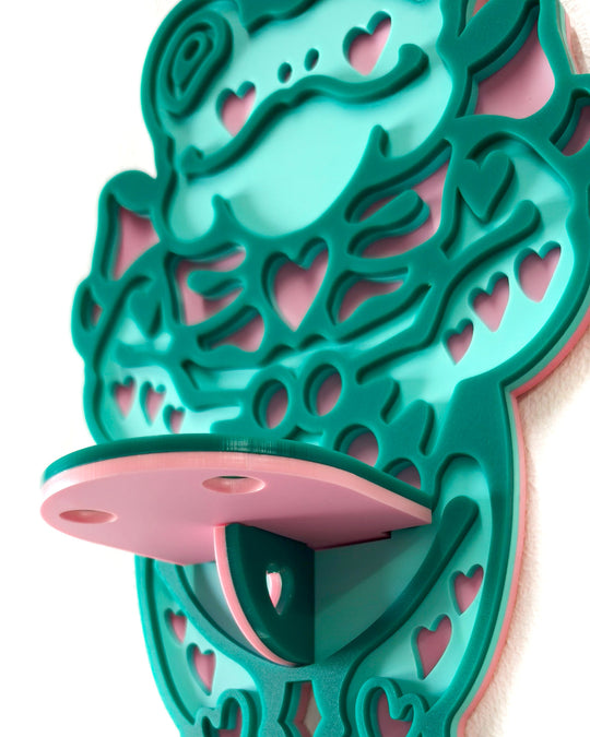 Party Frog Shelf