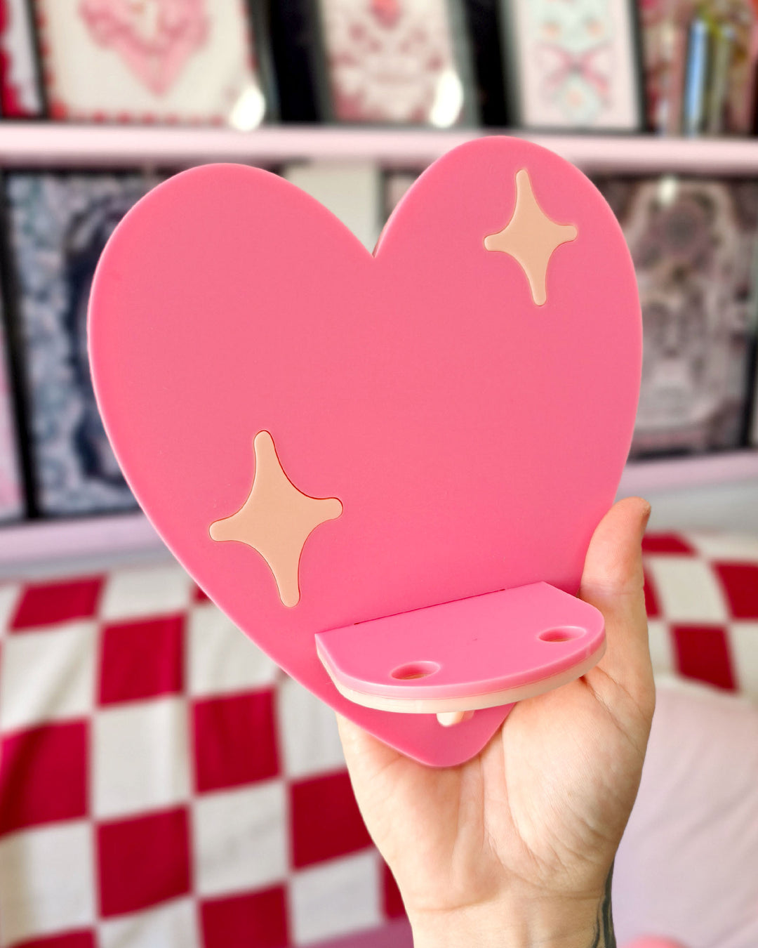 Heart Shelf (Pink)