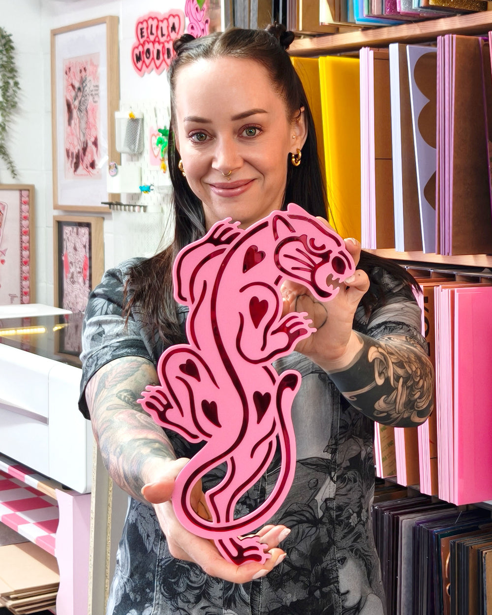 Small Panther Wall Hanging (Pink)