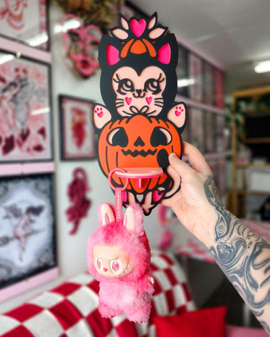 Pumpkin Kitty Shelf