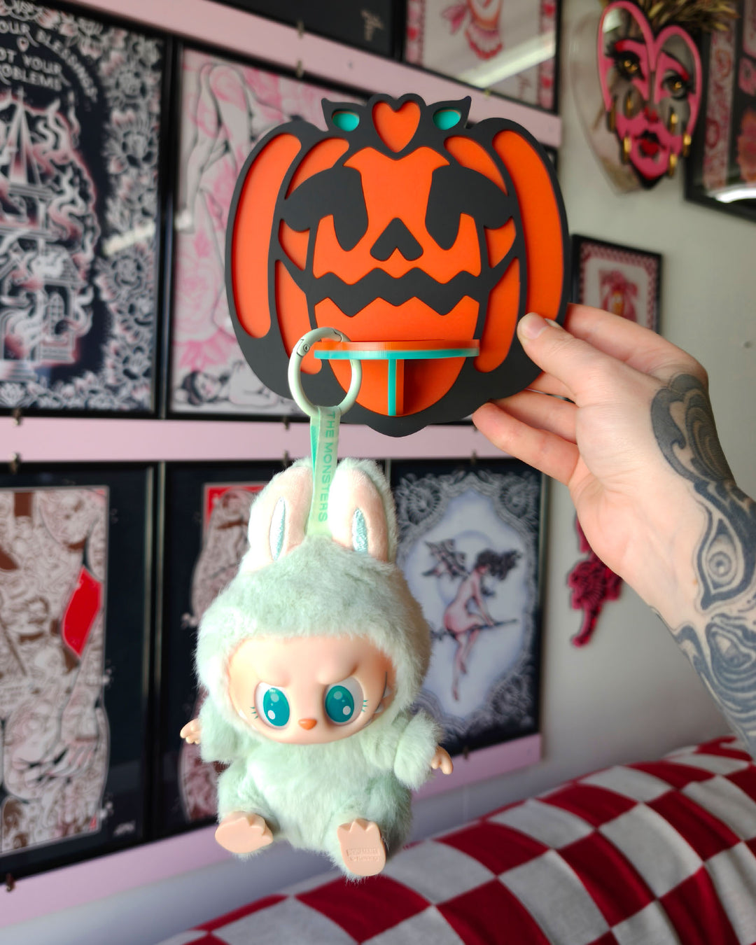 Pumpkin Shelf