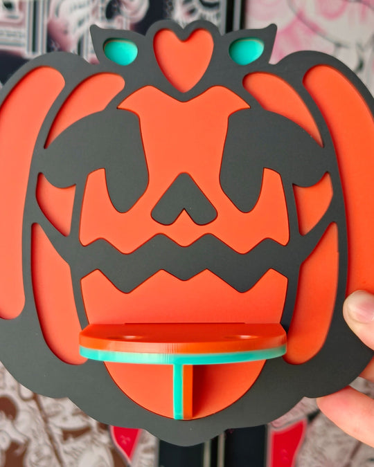 Pumpkin Shelf - Ella Mobbs