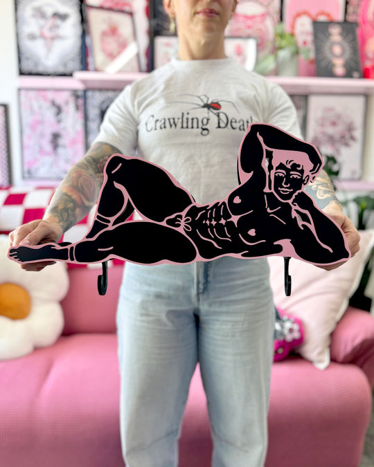 Resting Hunk Shelf (Goth)