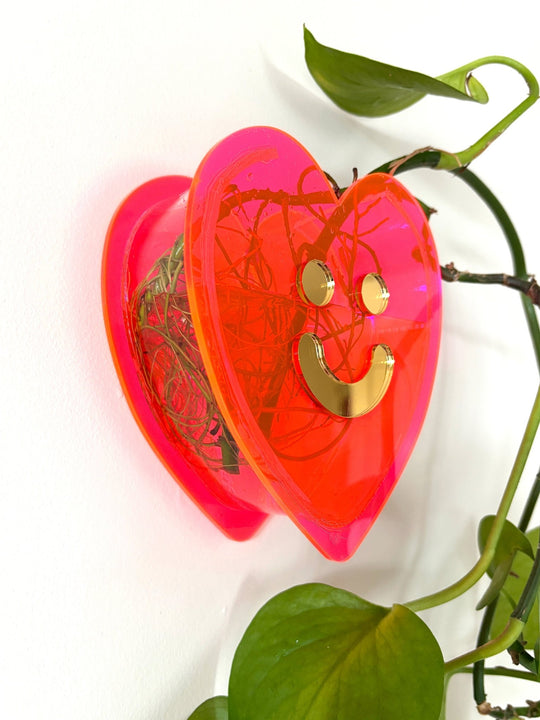 SALE Smiley Face Heart Vase - EllaMobbs
