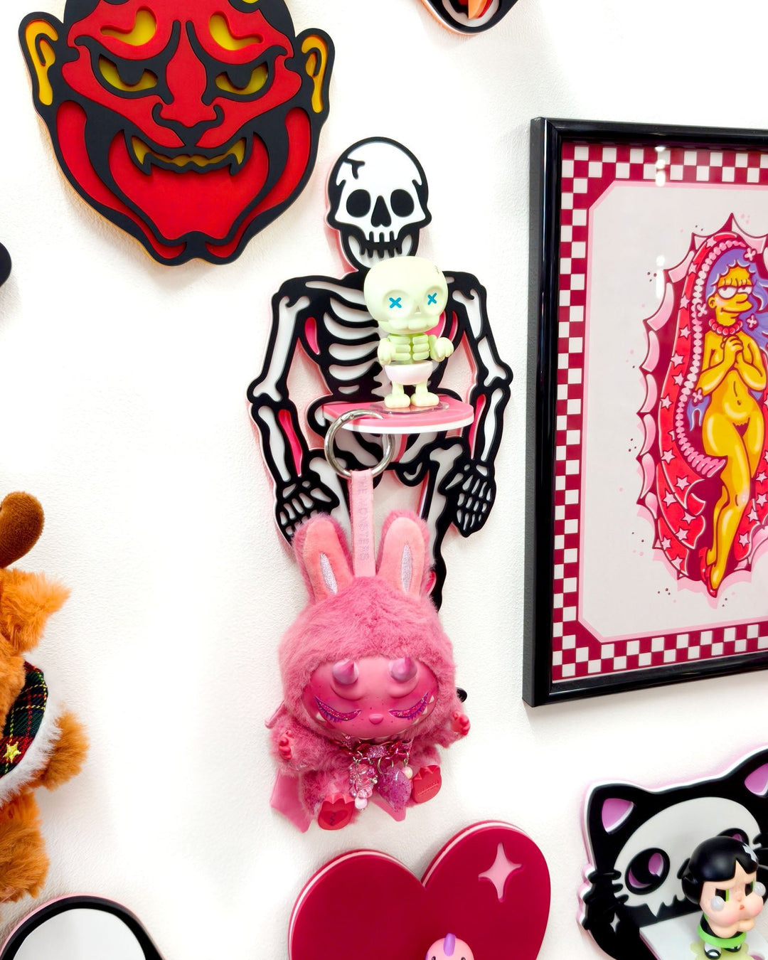 Skeleton Shelf - Ella Mobbs