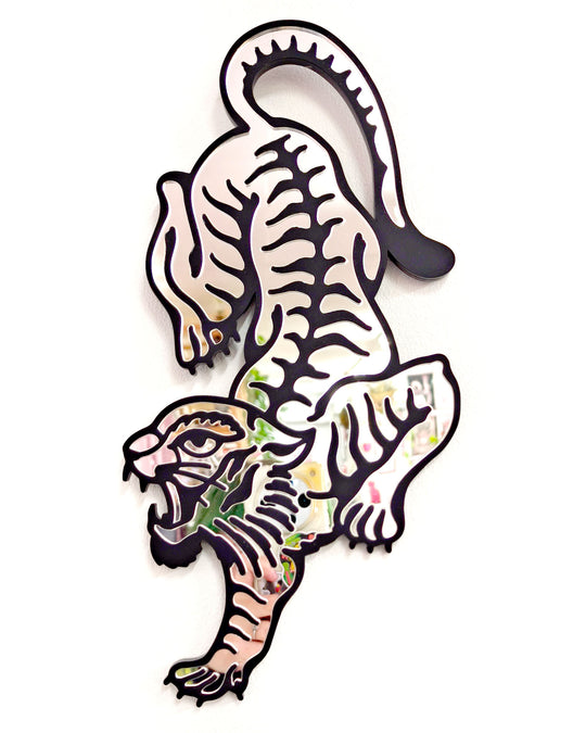 Small Tiger Wall Hanging (Silver)