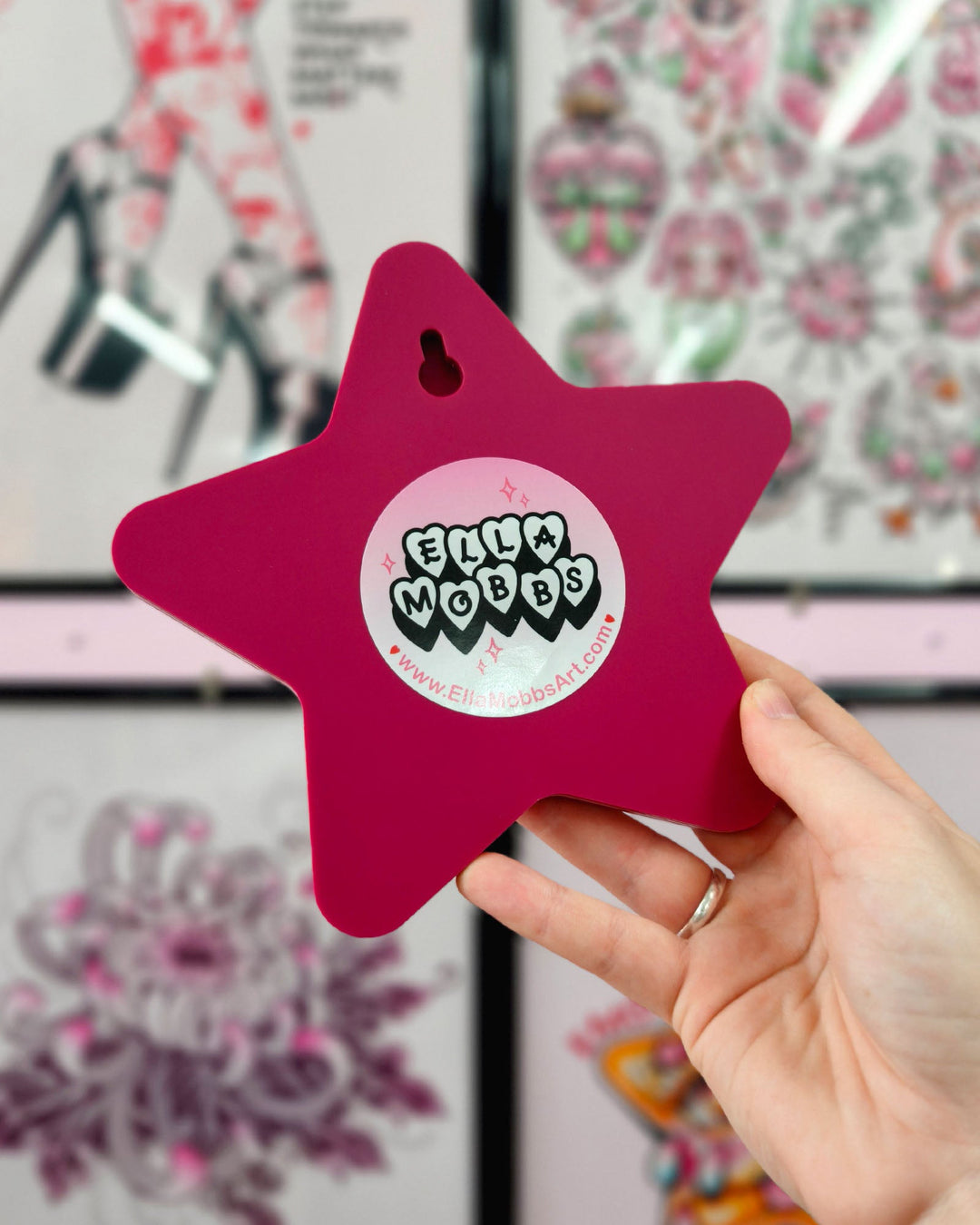 Star Shelf (Hot Pink) - Ella Mobbs