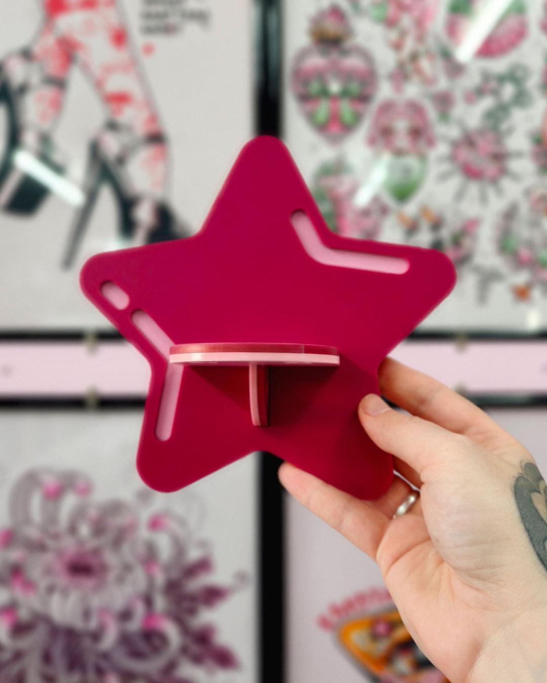 Star Shelf (Hot Pink) - Ella Mobbs