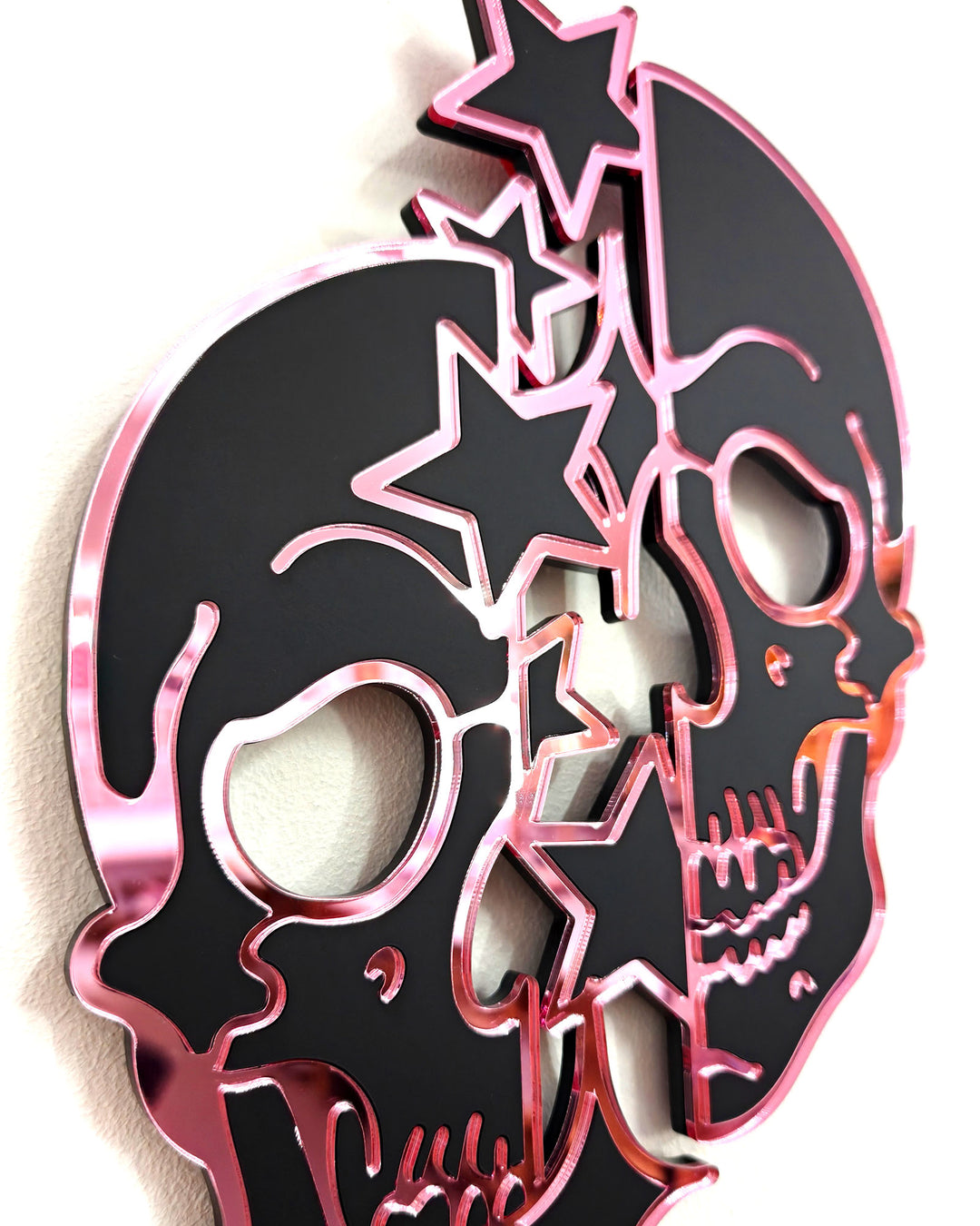 Star Skull Wall Hanging (Black)