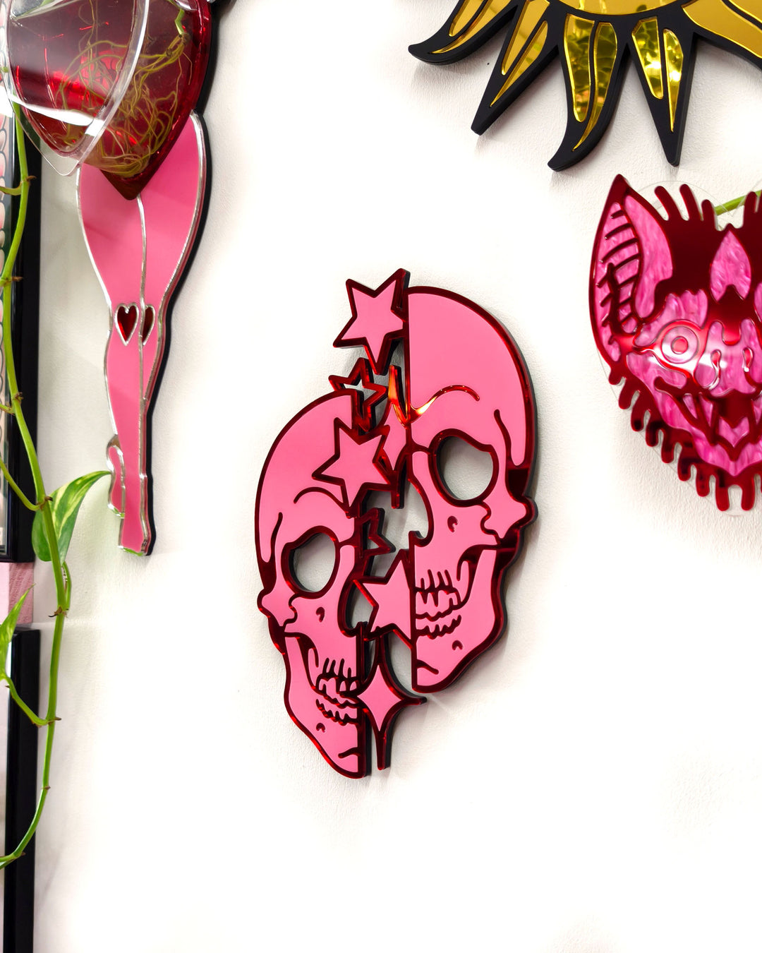 Skull Wall Hanging (Pink)