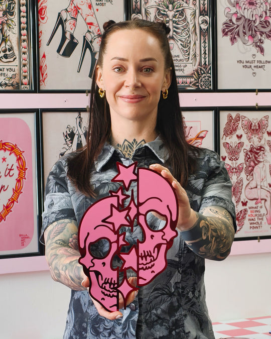 Star Skull Wall Hanging (Pink)