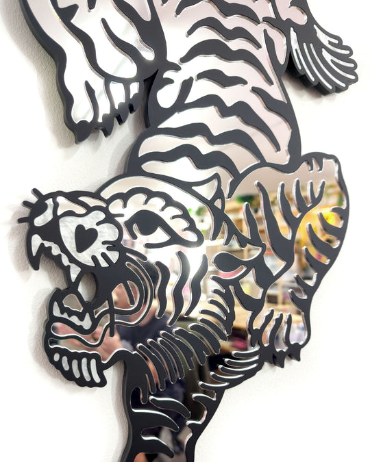 Tiger Wall Hanging (Silver/Seconds)