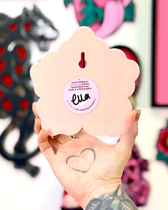 Trad Flower 15cm/5.9"